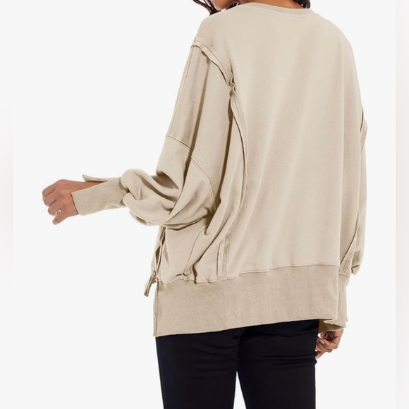 NWT Women’s Oversized Sweatshirt Casual Side Split Hem Boyfriend Pullover SZ: M - Picture 2 of 4